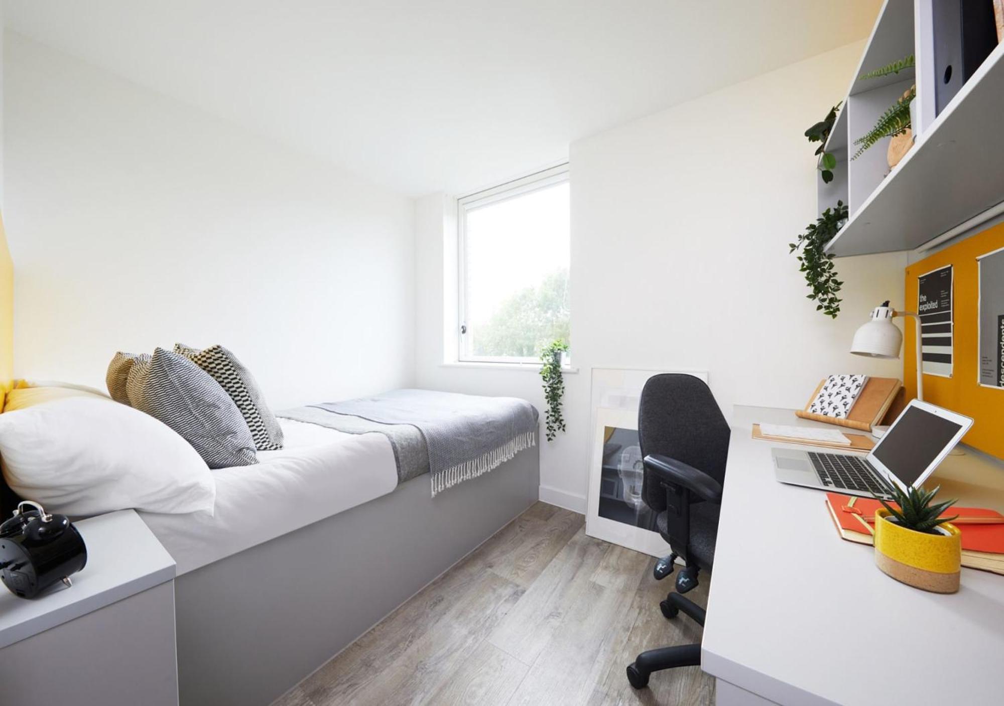For Students Only Ensuite Bedrooms With Shared Kitchen At Cathedral Point In Winchester Ngoại thất bức ảnh